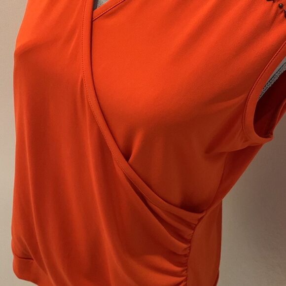 Sandra & Andre Orange Top - Picture 4 of 7